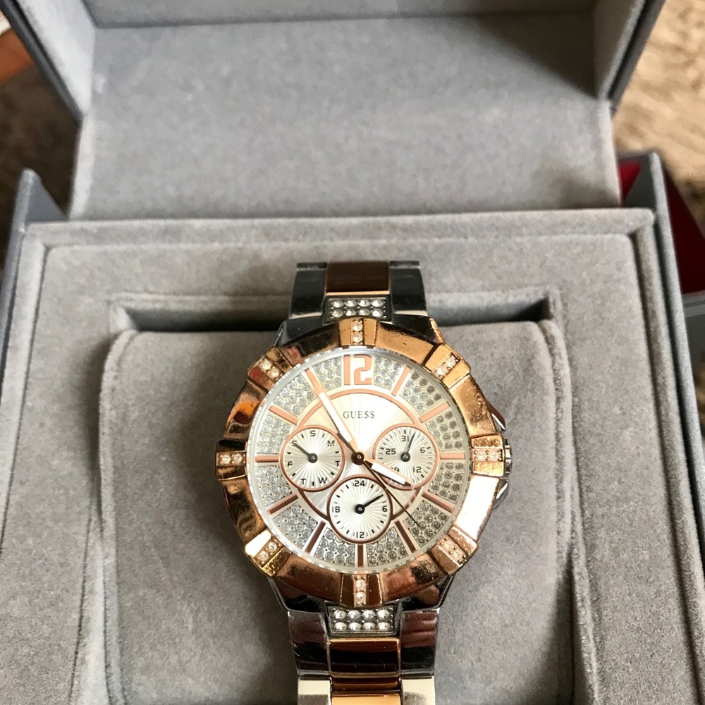 Guess watch
